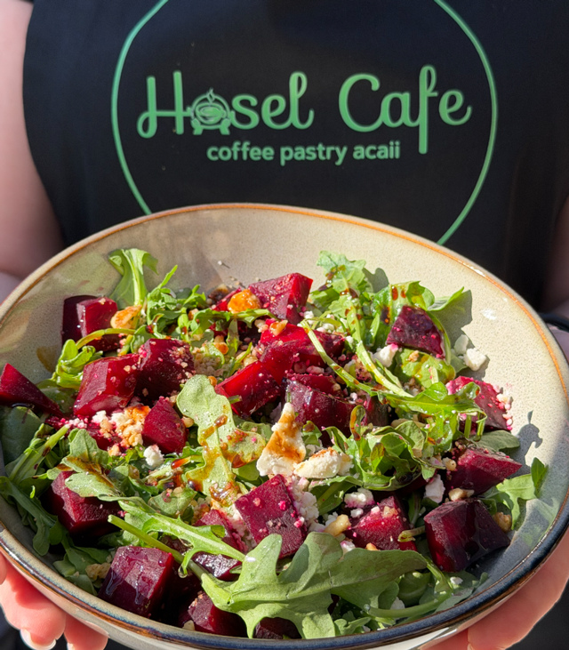 Beet & Farro Salad (Small: Serves 6–8; Large: Serves 20–24).