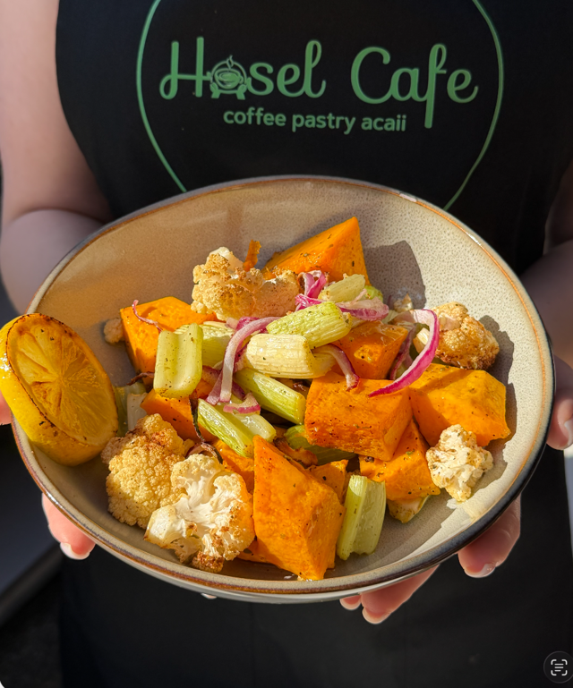 Roasted Farmers Vegetables (Small: Serves 6–8; Large: Serves 20–24).