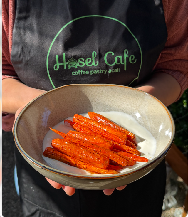 Roasted Carrots (Small: Serves 6–8; Large: Serves 20–24).